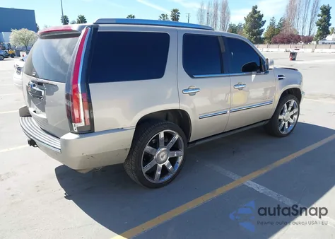 2007 Cadillac Escalade Standard из США, поврежденный, VIN 1GYFK63817R329315